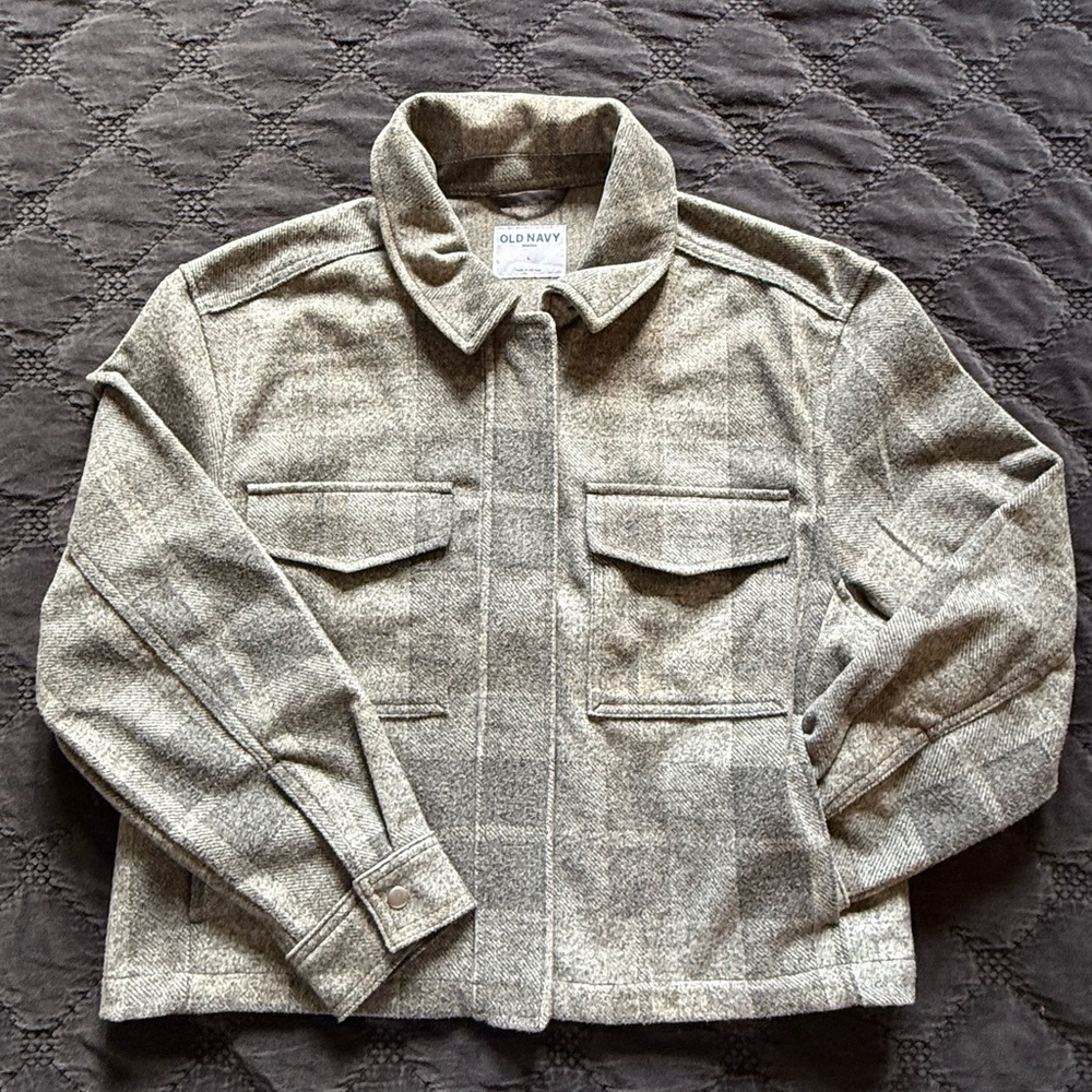 Cropped Old Navy Plaid Jacket women's size Large